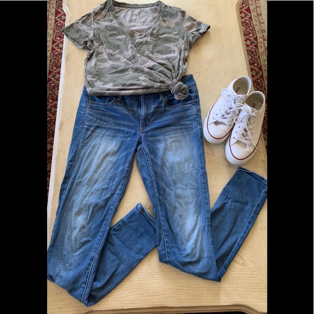 American Eagle Skinny Jeans